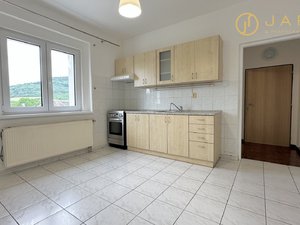 Pronájem bytu 3+1 88 m² Klášterec nad Ohří