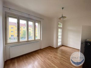 Pronájem bytu 2+1 49 m² Praha