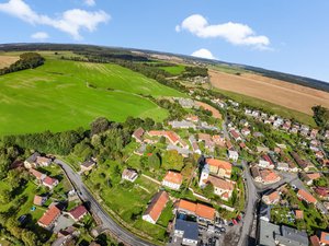 Prodej stavební parcely 3880 m² Ledce