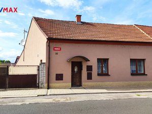 Prodej rodinného domu 90 m² Dobříň