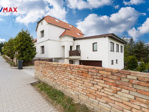 Prodej rodinného domu 316 m² Tuchoměřice