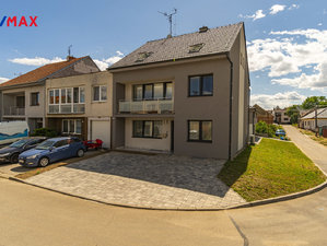Prodej rodinného domu 240 m² Dolní Bojanovice