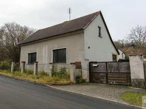 Prodej rodinného domu 200 m² Polerady