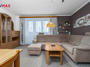 Pronájem bytu 3+1 69 m² Hradec Králové