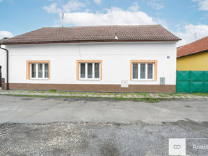 Prodej rodinného domu 211 m² Sadská