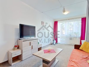 Prodej bytu 2+1 55 m² Klecany
