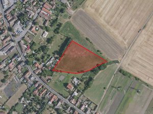 Prodej zemědělské půdy 9756 m² Tišice