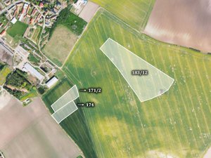 Prodej zemědělské půdy 162886 m² Jíkev