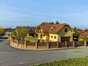 Prodej rodinného domu 231 m² Dobřejovice