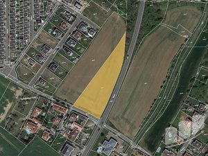 Prodej stavební parcely 6444 m² Říčany