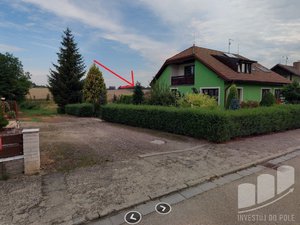 Prodej stavební parcely 706 m² Lišov