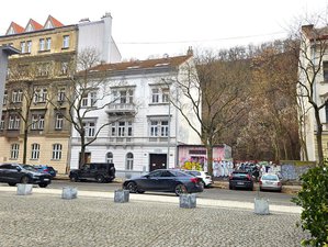 Prodej Ostatních bytů 100 m² Praha