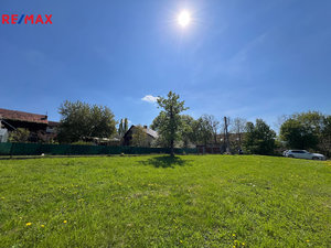 Prodej stavební parcely 1774 m² Svinaře