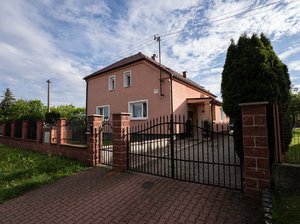 Prodej rodinného domu 180 m² Hrochův Týnec