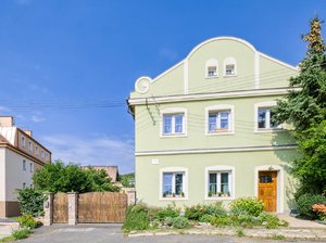 Prodej rodinného domu 400 m² Kladruby