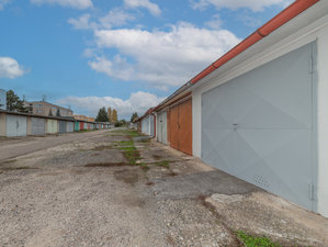 Prodej garáže 20 m² Kosmonosy