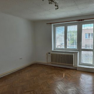Pronájem bytu 3+1 60 m² Trutnov, Šípková