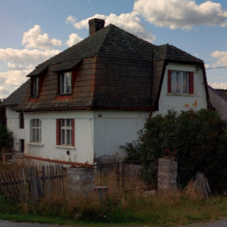 Prodej rodinného domu 902 m² Dražeň