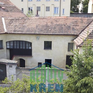 Prodej rodinného domu 96 m² Praha, V domcích