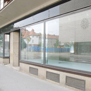 Pronájem obchodu 159 m² Hradec Králové, Gočárova třída