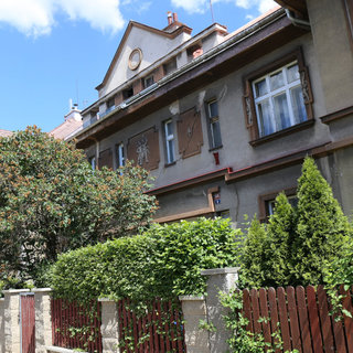 Prodej rodinného domu 200 m² Hradec Králové, Vrchlického