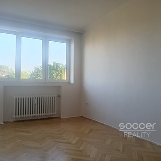Pronájem bytu 3+1 77 m² Praha, Kaplická