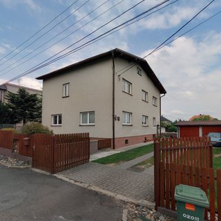 Prodej dvougeneračního domu 285 m² Vřesina, Stavbařů
