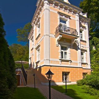 Prodej hotelu a penzionu 400 m² Karlovy Vary, Sadová