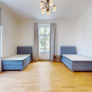 Pronájem bytu 4+1 111 m² Praha, Mezibranská
