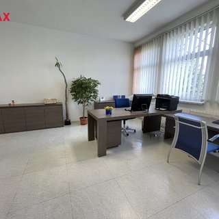 Pronájem kanceláře 80 m² Vsetín, Na Příkopě