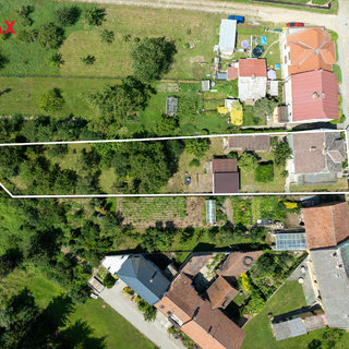 Prodej rodinného domu 205 m² Uhřičice, 