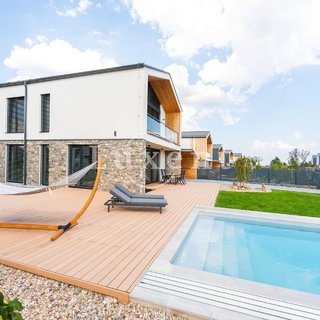 Prodej rodinného domu 239 m² Předboj, K Parku