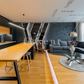 Prodej bytu 5+1 a více 300 m² Praha, Davídkova
