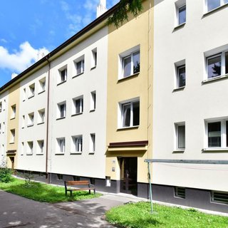 Pronájem bytu 3+1 61 m² Kolín, Na Magistrále