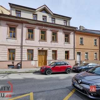 Prodej historického objektu 450 m² Praha, Holubova