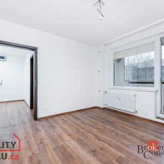 Prodej bytu 3+1 75 m² Karlovy Vary, Celní