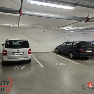 Prodej parkovacího místa 15 m² Praha, U průhonu