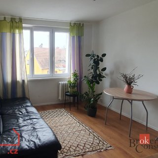 Pronájem bytu 1+1 35 m² Karlovy Vary, Dvořákova