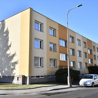 Prodej bytu 3+1 65 m² Holice, Holubova