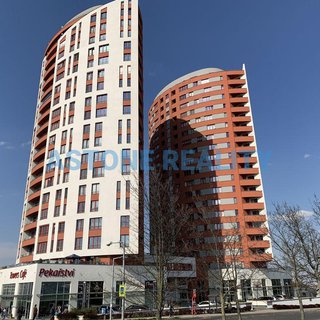 Pronájem bytu 1+kk a garsoniéry 36 m² Praha, Tlumačovská