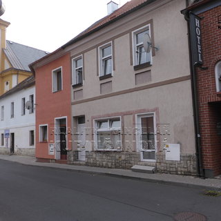 Prodej rodinného domu 283 m² Skalná, Česká