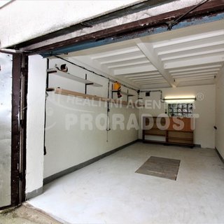 Pronájem garáže 20 m² Znojmo, Loucká
