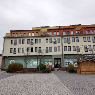 Pronájem bytu 1+1 46 m², náměstí Jana Zajíce