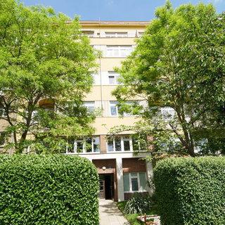 Prodej bytu 1+kk a garsoniéry 22 m² Praha, Šrobárova