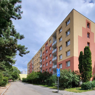 Prodej bytu 3+1 60 m² Praha, Lyžařská