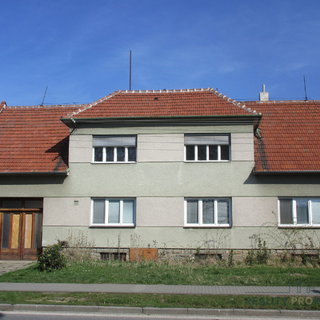 Prodej rodinného domu 200 m² Bzenec, Olšovská