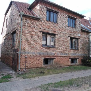 Prodej rodinného domu 128 m² Lanžhot, Na peci