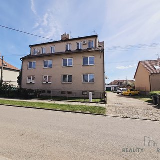 Prodej bytu 3+1 67 m² Lednice, Komenského