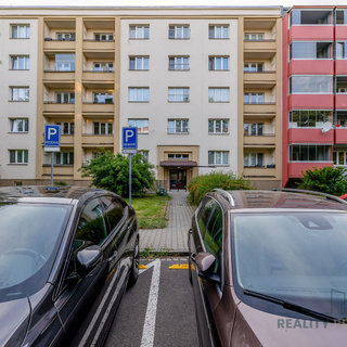 Prodej bytu 2+1 50 m² Ostrava, Zednická
