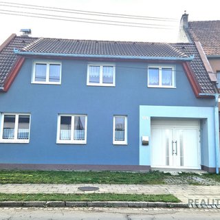 Prodej rodinného domu 211 m² Suchá Loz, 